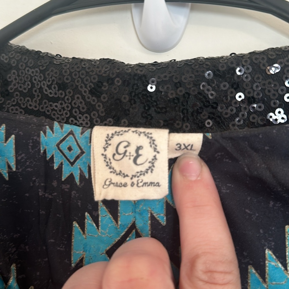 Grace & Emma Sequined Blazer - Picture 3 of 4